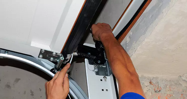 Weatherproof Door Seal Replacement in Altamonte Springs, FL